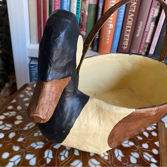 Vintage primitive papier-mâché duck-goose basket - Picture 2 of 9